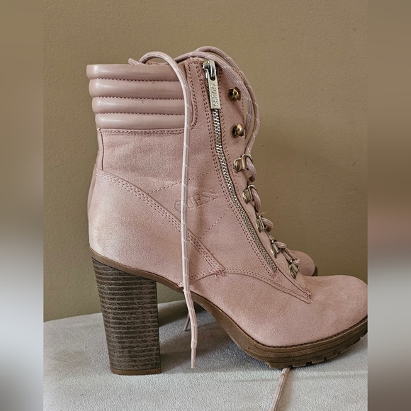 Guess Boots ✨️Almost New✨️ - Picture 12 of 13
